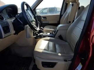 2008 Land Rover LR3 SE with VIN SALAE25418A459002, listed as a Copart auction lot 46726045 with 118,921 mi miles and Clean Title. Bid and sale history available at carsss.com. Image 7.