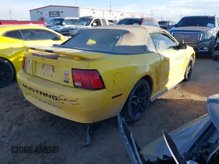 2004 Ford Mustang Deluxe with VIN 1FAFP44684F185726, listed as a IAAI auction lot 41291274 with 170,902 mi miles. Bid and sale history available at carsss.com. Image 4.