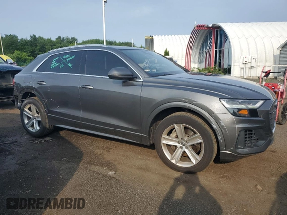 2019 Audi Q8 Premium z VIN WA1AVAF10KD020279, wystawiony jako Copart lot #63042205 z przebiegiem 102 032 mil mil oraz Szkoda całkowita • Salvage title. Historia ofert i sprzedaży dostępna na DreamBid. Obrazek 4.