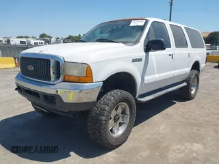 2000 Ford Excursion XLT с VIN 1FMNU41S3YED20490, выставлен на аукционе IAAI как лот 42739350 с пробегом 217 596 миль миль и . История ставок и продаж доступна на DreamBid. Изображение 2.