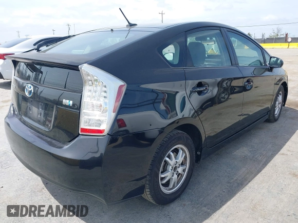 2010 Toyota Prius II with VIN JTDKN3DU1A0208043, listed as a IAAI auction lot 42127145 with 267,194 mi miles. Bid and sale history available at carsss.com. Image 4.
