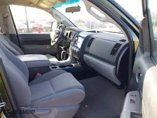 2011 Toyota Tundra 4WD Truck with VIN 5TFUM5F18BX020803, listed as a IAAI auction lot 41856078 with 110,119 mi miles. Bid and sale history available at carsss.com. Image 5.