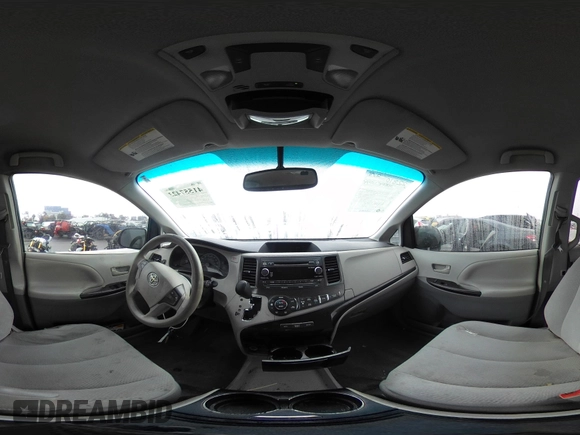 2014 Toyota Sienna LE AAS z VIN 5TDKK3DC1ES488954, wystawiony jako IAAI lot #41557423 z przebiegiem 144 031 mil mil oraz . Historia ofert i sprzedaży dostępna na DreamBid. Obrazek 18.