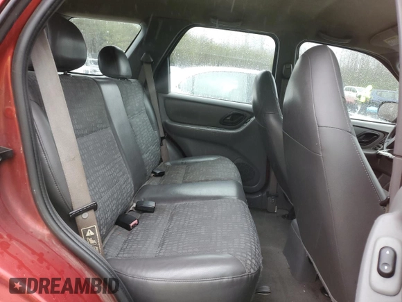 2001 Ford Escape XLS with VIN 1FMYU02181KA64401, listed as a Copart auction lot 44216825 with 196,408 mi miles and Salvage Title. Bid and sale history available at carsss.com. Image 11.
