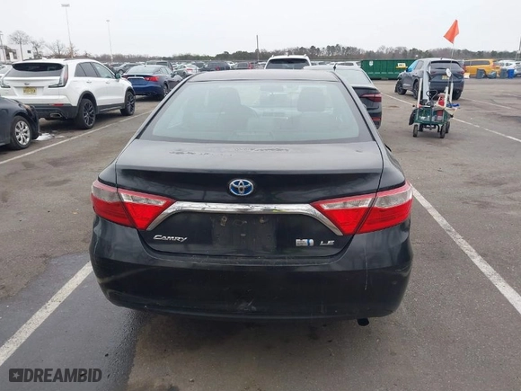 2015 Toyota Camry Hybrid LE with VIN 4T1BD1FK4FU153053, listed as a IAAI auction lot 41568432 with 411,241 mi miles. Bid and sale history available at carsss.com. Image 16.