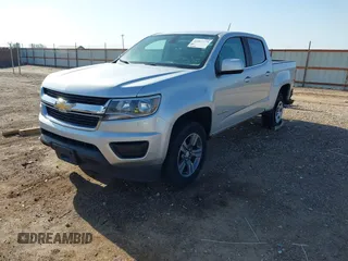 2018 Chevrolet Colorado 2WD LT z VIN 1GCGSCEN5J1300840, wystawiony jako IAAI lot #41997279 z przebiegiem 75 705 mil mil oraz . Historia ofert i sprzedaży dostępna na DreamBid. Obrazek 2.