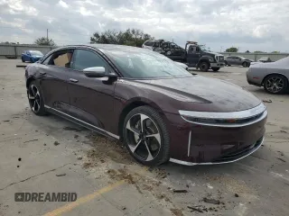2023 Lucid Air Grand Touring z VIN 50EA1GBA4PA002253, wystawiony jako Copart lot #71451334 z przebiegiem 9758 mil mil oraz Szkody całkowita. Historia ofert i sprzedaży dostępna na DreamBid. Obrazek 4.