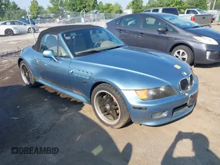 1998 BMW 3 Series Z3 2.8 with VIN 4USCJ3329WLB62142, listed as a IAAI auction lot 42692044 with Not provided miles and . Bid and sale history available at DreamBid. Image 1.