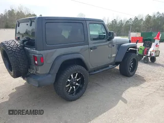 2021 Jeep Wrangler Sport z VIN 1C4GJXAN3MW550665, wystawiony jako IAAI lot #41902279 z przebiegiem 32 250 mil mil oraz . Historia ofert i sprzedaży dostępna na DreamBid. Obrazek 4.