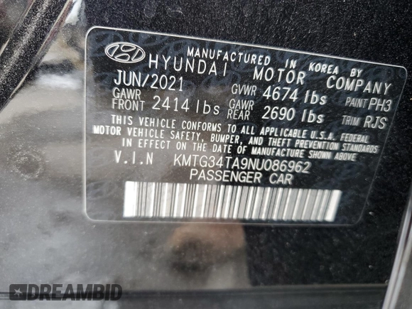 2022 Genesis G70 2.0T with VIN KMTG34TA9NU086962, listed as a Copart auction lot 79085484 with 19,700 mi miles and Non Repairable. Bid and sale history available at DreamBid. Image 15.