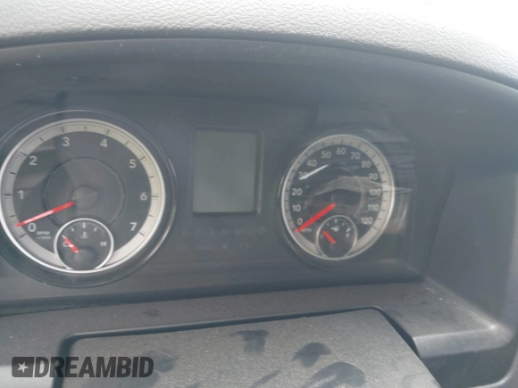 2019 Ram 1500 Classic Tradesman with VIN 3C6JR6DT8KG506165, listed as a IAAI auction lot 40721848 with 323,427 mi miles. Bid and sale history available at carsss.com. Image 15.