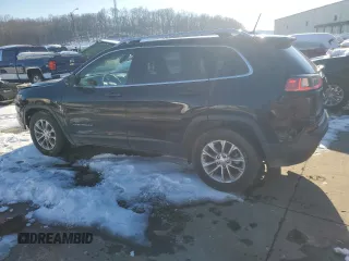 2019 Jeep Cherokee Latitude with VIN 1C4PJLCB2KD204577, listed as a Copart auction lot 41619435 with 143,501 mi miles and Salvage Title. Bid and sale history available at carsss.com. Image 2.