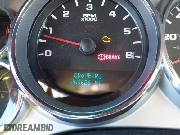 2007 GMC Sierra 1500 SLT z VIN 2GTEK133X71616220, wystawiony jako IAAI lot #41669281 z przebiegiem 269 626 mil mil oraz . Historia ofert i sprzedaży dostępna na DreamBid. Obrazek 16.