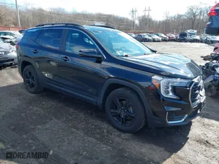 2022 GMC Terrain SLE with VIN 3GKALTEV8NL207168, listed as a IAAI auction lot 41595775 with 19,311 mi miles. Bid and sale history available at carsss.com. Image 1.