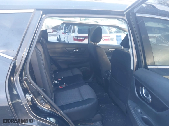 2020 Nissan Rogue SV with VIN JN8AT2MV9LW108233, listed as a IAAI auction lot 41431887 with 82,558 mi miles. Bid and sale history available at carsss.com. Image 8.