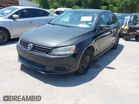 2013 Volkswagen Jetta SE z VIN 3VWDP7AJ4DM394597, wystawiony jako IAAI lot #42704268 z przebiegiem 158 242 mil mil oraz . Historia ofert i sprzedaży dostępna na DreamBid. Obrazek 2.