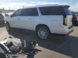 2021 Cadillac Escalade z VIN 1GYS3KKL3MR443385, wystawiony jako Copart lot #50169975 z przebiegiem 127 348 mil mil oraz Szkoda całkowita • Salvage title. Historia ofert i sprzedaży dostępna na DreamBid. Obrazek 2.