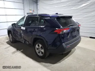2022 Toyota RAV4 XLE with VIN 2T3P1RFV4NW316569, listed as a Copart auction lot 48360315 with 17,002 mi miles and Salvage Title. Bid and sale history available at carsss.com. Image 2.