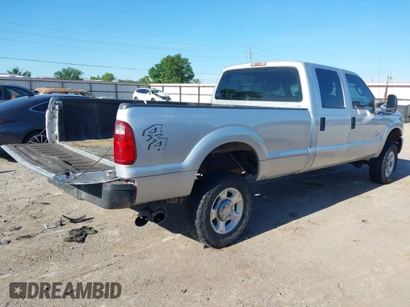 2015 Ford F-250 with VIN 1FD7W2BT5FEB96380, listed as a IAAI auction lot 42183032 with 61,599 mi miles and . Bid and sale history available at DreamBid. Image 4.