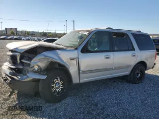 1999 Ford Expedition XLT with VIN 1FMRU1768XLA61838, listed as a Copart auction lot 78506914 with Not provided miles and Salvage title. Bid and sale history available at DreamBid. Image 1.