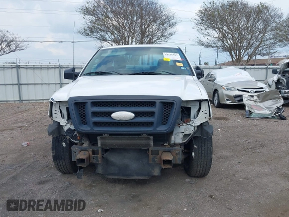2008 Ford F-150 XL z VIN 1FTPF12V28KD27138, wystawiony jako IAAI lot #41106591 z przebiegiem 209 684 mil mil oraz . Historia ofert i sprzedaży dostępna na DreamBid. Obrazek 13.