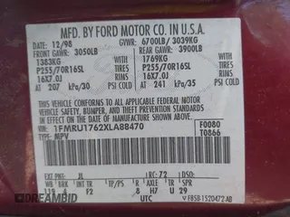 1999 Ford Expedition XLT z VIN 1FMRU1762XLA88470, wystawiony jako IAAI lot #42384804 z przebiegiem Nie podano mil oraz . Historia ofert i sprzedaży dostępna na DreamBid. Obrazek 9.