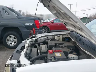 2008 Chevrolet Colorado 1LT z VIN 1GCCS14E788112147, wystawiony jako IAAI lot #41245876 z przebiegiem 115 648 mil mil oraz . Historia ofert i sprzedaży dostępna na DreamBid. Obrazek 12.