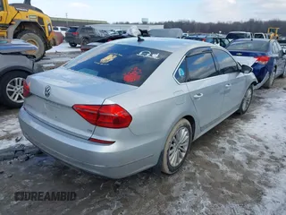 2016 Volkswagen Passat SE с VIN 1VWBT7A34GC017777, выставлен на аукционе IAAI как лот 41541838 с пробегом 106 673 миль миль и . История ставок и продаж доступна на DreamBid. Изображение 4.