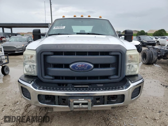 2013 Ford F-350 Platinum z VIN 1FT8W3BT4DEB75810, wystawiony jako Copart lot #56436845 z przebiegiem 124 711 mil mil oraz Tytuł czysty. Historia ofert i sprzedaży dostępna na DreamBid. Obrazek 5.