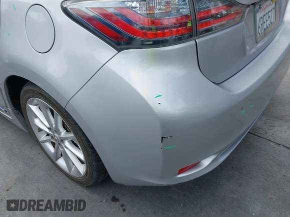 2011 Lexus CT 200h with VIN JTHKD5BH1B2004562, listed as a IAAI auction lot 41586037 with 94,017 mi miles and . Bid and sale history available at DreamBid. Image 19.