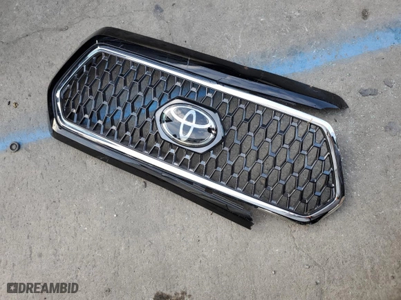 2017 Toyota Tacoma SR5 with VIN 3TMDZ5BN2HM030199, listed as a Copart auction lot 82649564 with 68,144 mi miles and Salvage Title. Bid and sale history available at carsss.com. Image 12.