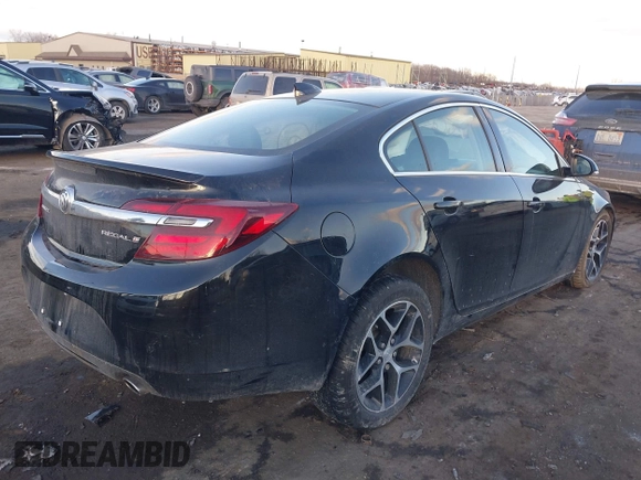 2017 Buick Regal Sport Touring with VIN 2G4GL5EX6H9145940, listed as a IAAI auction lot 41465829 with 44,034 mi miles. Bid and sale history available at carsss.com. Image 4.