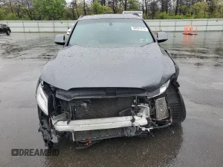 2015 Audi SQ5 Premium Plus with VIN WA1CGAFP0FA125418, listed as a Copart auction lot 58031415 with 156,188 mi miles and Salvage title. Bid and sale history available at DreamBid. Image 5.