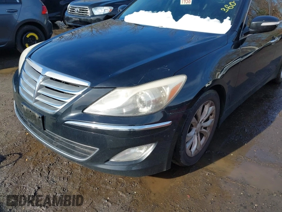 2012 Hyundai Genesis 3.8L z VIN KMHGC4DD9CU167203, wystawiony jako IAAI lot #41557600 z przebiegiem 168 661 mil mil oraz . Historia ofert i sprzedaży dostępna na DreamBid. Obrazek 6.