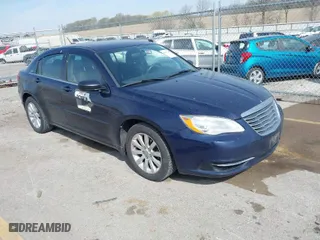 2013 Chrysler 200 Touring with VIN 1C3CCBBG8DN669107, listed as a IAAI auction lot 42067300 with 124,975 mi miles. Bid and sale history available at carsss.com. Image 1.