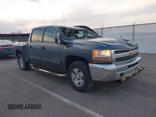 2012 Chevrolet Silverado 1500 LT with VIN 1GCPKSE77CF148478, listed as a IAAI auction lot 41907747 with 258,801 mi miles and . Bid and sale history available at DreamBid. Image 1.