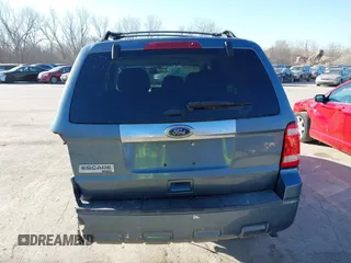 2011 Ford Escape Limited with VIN 1FMCU0E70BKB03218, listed as a IAAI auction lot 41770586 with 159,823 mi miles. Bid and sale history available at carsss.com. Image 17.