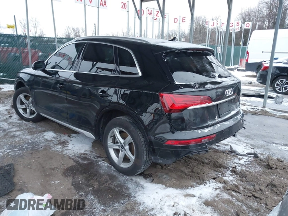 2021 Audi Q5 Premium with VIN WA1AAAFY4M2003069, listed as a IAAI auction lot 41374475 with 1 mi miles. Bid and sale history available at carsss.com. Image 3.