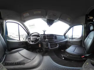 2023 Ford Transit Cargo z VIN 1FTBR3X86PKA19968, wystawiony jako IAAI lot #41587524 z przebiegiem 44 987 mil mil oraz . Historia ofert i sprzedaży dostępna na DreamBid. Obrazek 18.