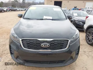 2019 Kia Sorento LX with VIN 5XYPG4A35KG577548, listed as a IAAI auction lot 41463981 with 74,260 mi miles. Bid and sale history available at carsss.com. Image 12.