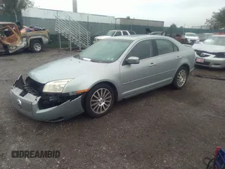 2007 Mercury Milan with VIN 3MEHM07Z27R665275, listed as a IAAI auction lot 40449989 with 117,537 mi miles and . Bid and sale history available at DreamBid. Image 2.