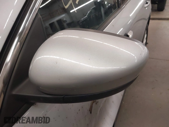 2020 Ford Escape SE с VIN 1FMCU9G63LUA56720, выставлен на аукционе IAAI как лот 42199549 с пробегом 57 944 миль миль и . История ставок и продаж доступна на DreamBid. Изображение 12.