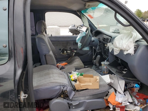 1998 Toyota Tacoma with VIN 4TAWN72N6WZ116347, listed as a Copart auction lot 75882284 with Not Provided miles and Salvage Title. Bid and sale history available at DreamBid. Image 10.