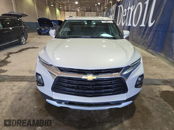 2021 Chevrolet Blazer LT z VIN 3GNKBCR44MS503563, wystawiony jako Copart lot #44771355 z przebiegiem 68 642 mil mil oraz Czysty tytuł • Clean title. Historia ofert i sprzedaży dostępna na DreamBid. Obrazek 5.