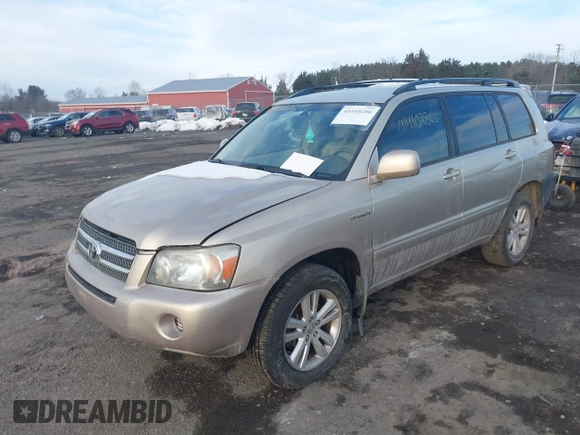 2007 Toyota Highlander Hybrid with VIN JTEGW21A370018109, listed as a IAAI auction lot 41410286 with 261,927 mi miles. Bid and sale history available at carsss.com. Image 2.