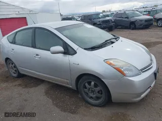 2007 Toyota Prius with VIN JTDKB20U677086854, listed as a IAAI auction lot 42034444 with 179,274 mi miles. Bid and sale history available at carsss.com. Image 1.