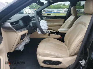 2023 Jeep Grand Cherokee Limited z VIN 1C4RJKBG8P8728476, wystawiony jako Copart lot #57998385 z przebiegiem 21 440 mil mil oraz Szkoda całkowita • Salvage title. Historia ofert i sprzedaży dostępna na DreamBid. Obrazek 7.