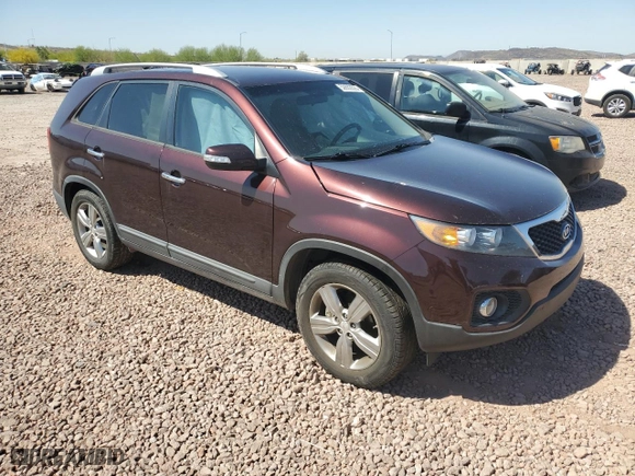 2013 Kia Sorento EX with VIN 5XYKU3A60DG322297, listed as a Copart auction lot 52653525 with 0 mi miles and Salvage Title. Bid and sale history available at carsss.com. Image 4.