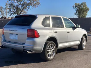 2004 Porsche Cayenne Turbo with VIN WP1AC29P34LA94515, listed as a Copart auction lot 85326804 with 193,758 mi miles and Clean Title. Bid and sale history available at carsss.com. Image 4.