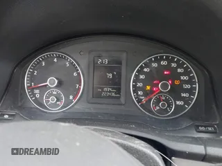 2010 Volkswagen Jetta SE с VIN 3VWRZ7AJ3AM158356, выставлен на аукционе IAAI как лот 42222303 с пробегом 223 436 миль миль и . История ставок и продаж доступна на DreamBid. Изображение 7.